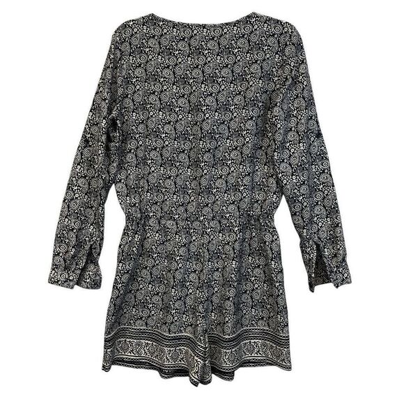 LOFT Romper Size 0 Blue White Paisley Print Long Sleeve Roll Tab One Piece EUC - Picture 10 of 16